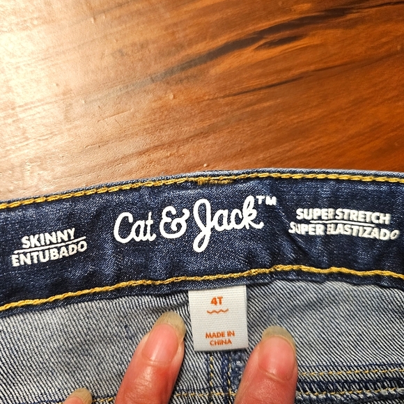 CAT & JACK Distressed Skinny Blue Jeans. Size 4T. EXCELLENT CONDITION! - Picture 3 of 4